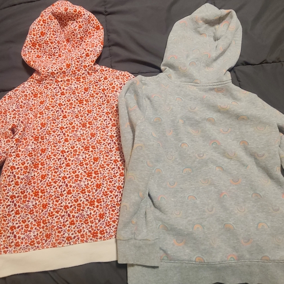 2 child 6/6x Hoodies - Picture 2 of 6
